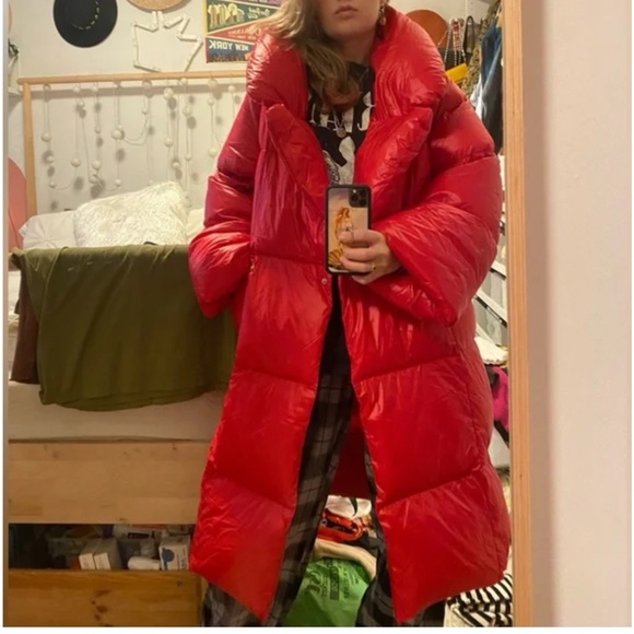 Oversized Sub-0 Red Puffer Blanket Jacket 90% Down Jacket Coat - Small - Picture 2 of 6